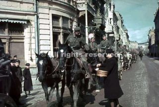 le truppe di cavalleria tedesche entrano in bulgaria nel 1941_wwii