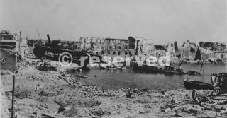 porto civitavecchia completamente distrutto 1944