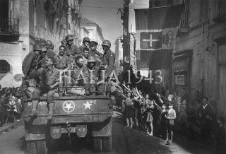 October 1 1943 - British and American soldiers of the US 5th Army enter Naples
